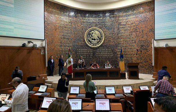 Sólo uno de cada diez jaliscienses confía en los diputados locales