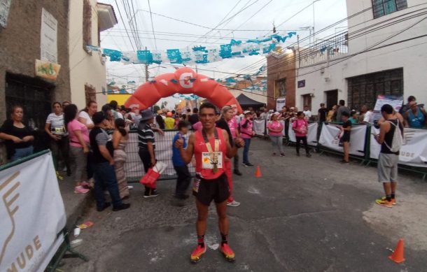 Ganan los hermanos Oropeza la Carrera de las Crucitas en Tlaquepaque