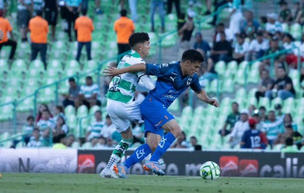 Santos y Monterrey empatan sin goles en el inicio de la Liguilla