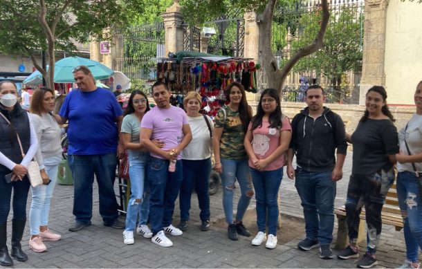 Comerciantes del Tianguis Cultural del Parque Revolución apoyan la regulación de las autoridades