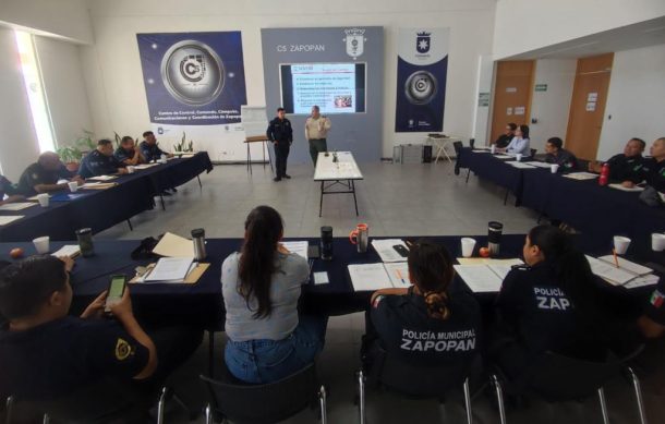 Reciben capacitación policías y miembros del C5 de Zapopan