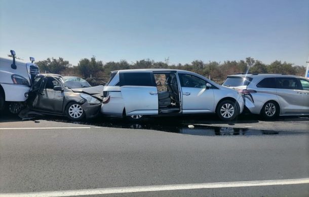 Se registra otra carambola en autopista GDL-Lagos de Moreno; hay 13 heridos