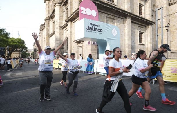 5 mil personas participan en carrera “Somos Jalisco 200 años”