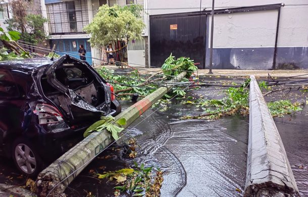 Primera lluvia intensa del temporal ya generó afectaciones en la metrópoli