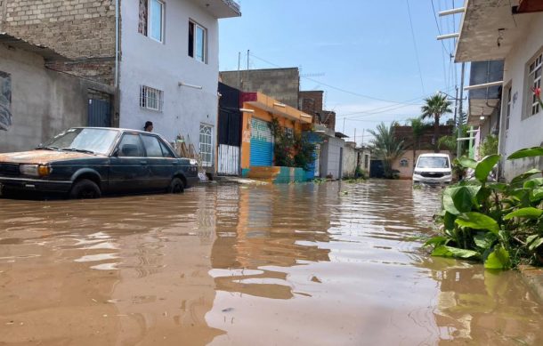 Continúa inundada la colonia Ojo de Agua en Tlaquepaque