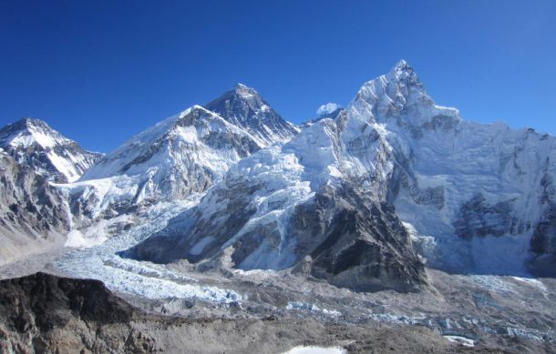 El fin de semana llegarán los restos de los mexicanos que murieron en accidente aéreo en el Everest