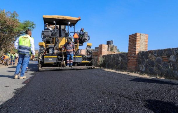 Consiguen recursos para rehabilitación de carreteras e intervención de ingresos a la ciudad