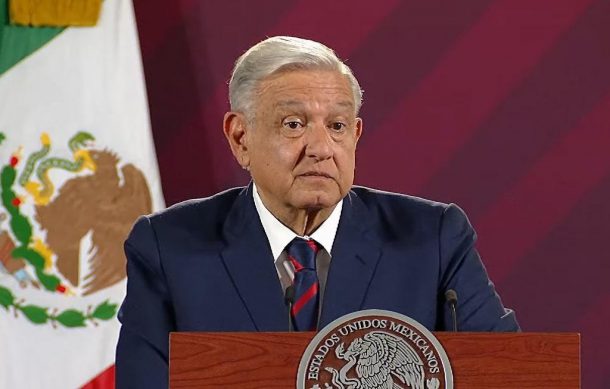 AMLO propone crear un banco de reserva de medicamentos