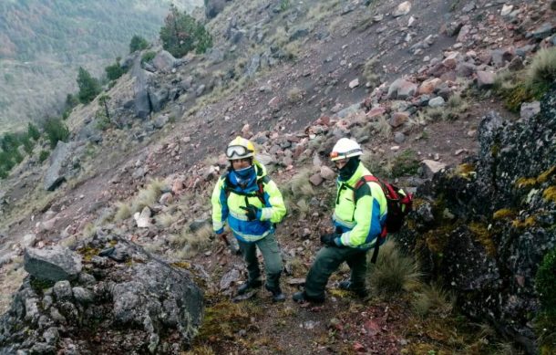 Buscan a dos hombres extraviados en Nevado de Colima