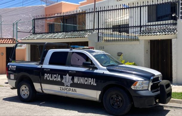 Destinan patrulla día y noche para vigilancia de casa asegurada en Zapopan