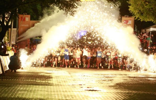 20 mil participantes tomaron la ruta de la Carrera del Siglo 10K