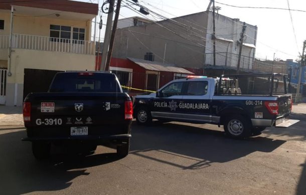 Localizan cadáver de mujer en Guadalajara