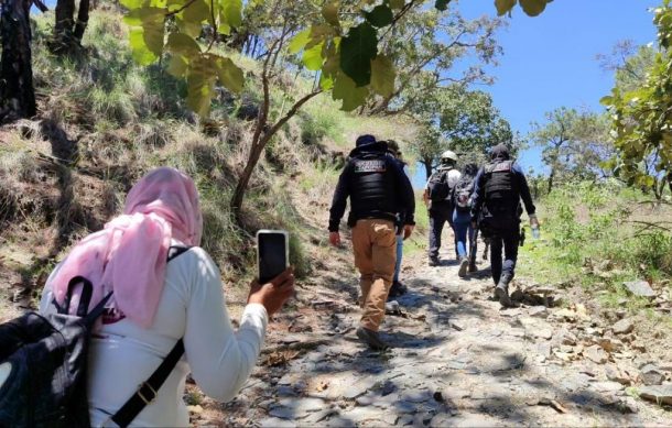 Reanudan labores de búsqueda de hombre que fue arrastrado por la corriente