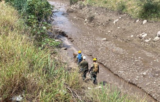 Abren albergue tras desbordamiento de arroyo en Autlán