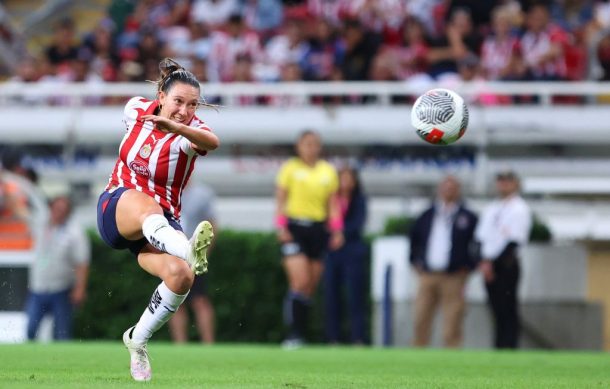 Chivas femenil vence a Pumas y se mantiene en tercer lugar