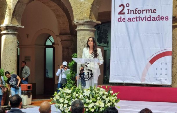 Rinde informe de actividades la diputada María Padilla