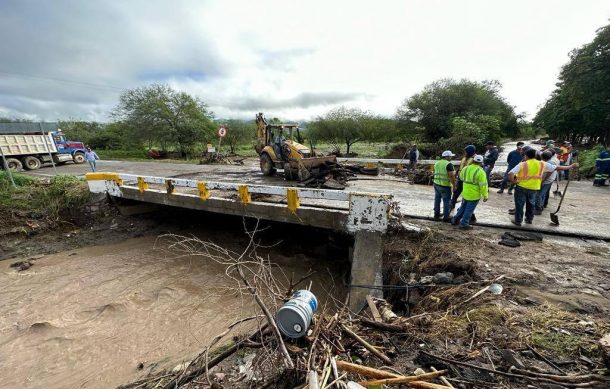 Reparan tramos carreteros dañados por “Lidia”