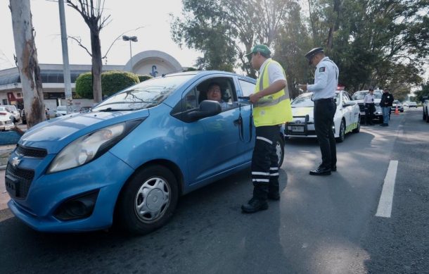 Aplican 131 multas en primeras horas de operativo contra incumplidos en verificar