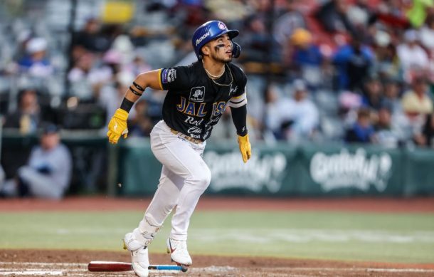 Charros gana su segunda serie por limpia al barrer a Guasave