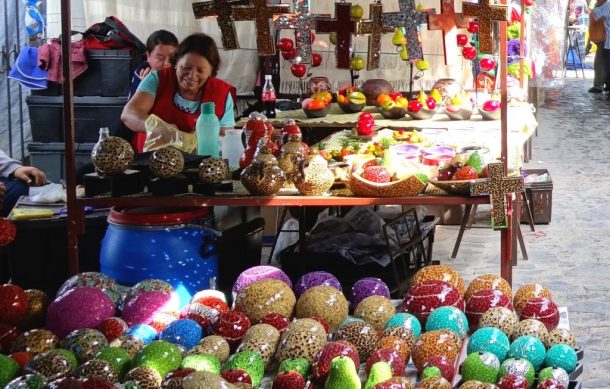 Se inconforman comerciantes de tianguis de Tonalá por cobros de empresa