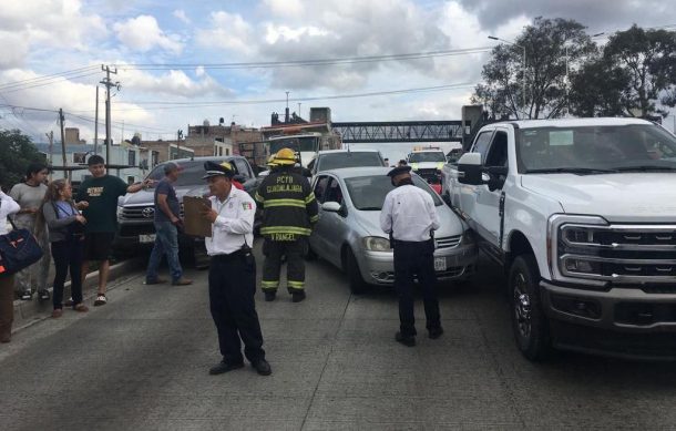 Fuerte accidente en Guadalajara deja dos menores lesionados