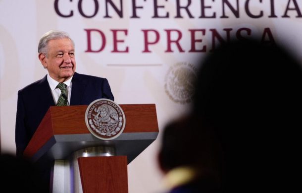 La economía crecerá en 2023 y 2024 en 3.5 por ciento: AMLO