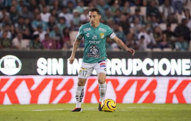 En debut de Guardado, León vence de último minuto 3-2 al Santos