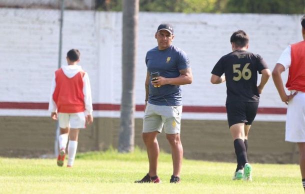 Salcido avala posible fichaje del Chicharito en Chivas