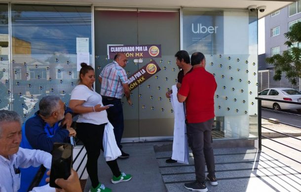 Inicia protesta de choferes de Uber y Didi