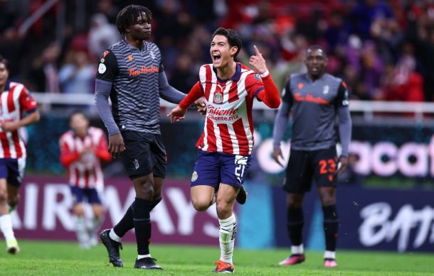 Chivas avanza en Concacaf y podría encontrarse con América en octavos de final