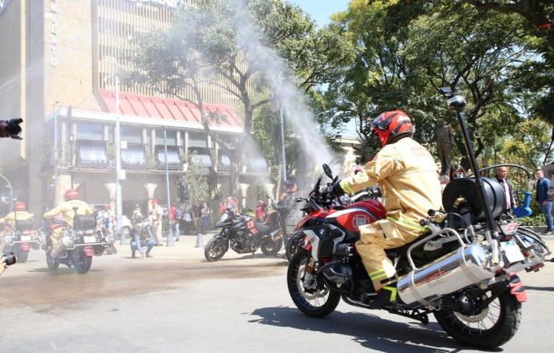 Estrena Guadalajara su escuadrón de bomberos en motocicleta