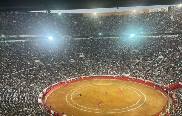 Con un lleno impresionante triunfa en la Plaza México, Pablo Hermoso de Mendoza