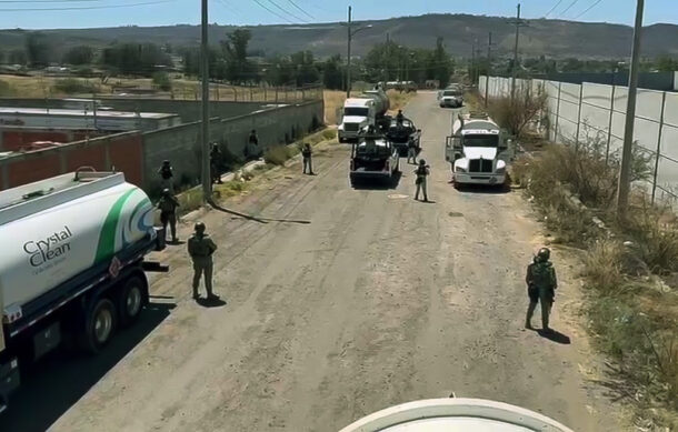 Localizan pipas con combustible robado en Zapotlanejo