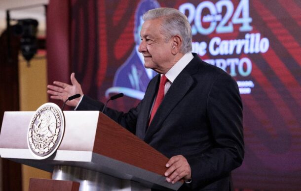 AMLO aplaude decisión del INE de no prohibir las mañaneras