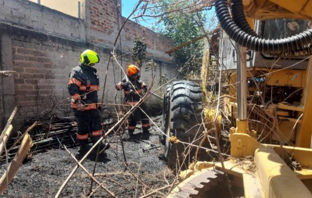 Se registra incendio en predio de la carretera a Nogales