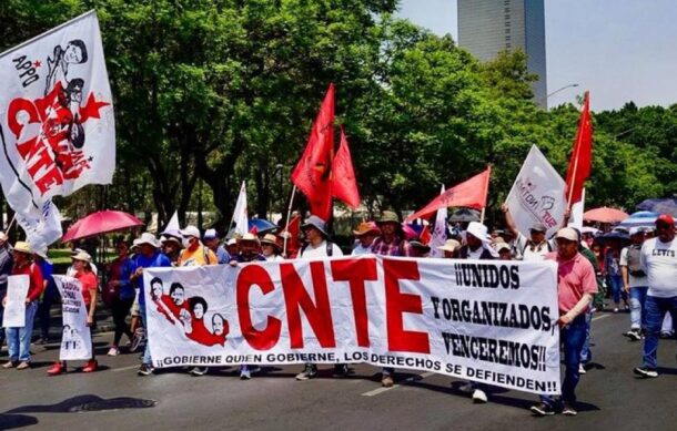 CNTE instala plantón en el Zócalo de la Ciudad de México