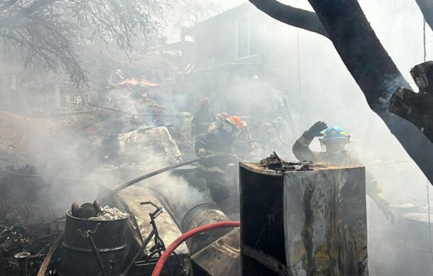 Incendio consume casa en colonia San Pedrito