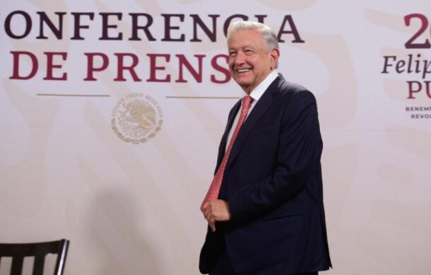 AMLO aplaude manifestaciones y debate de este domingo