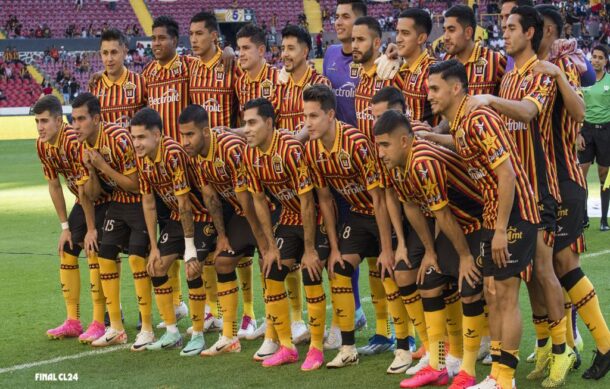 Leones Negros va por una gran remontada para ser campeón