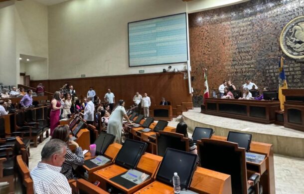 Impiden que Presidenta del Congreso de Jalisco encabece sesión