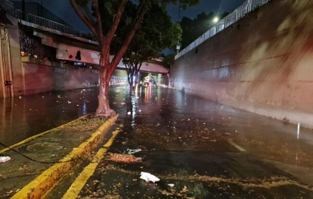 Deja afectaciones tormenta nocturna en Guadalajara