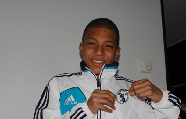 Oficializa Real Madrid la contratación de Kylian Mbappé