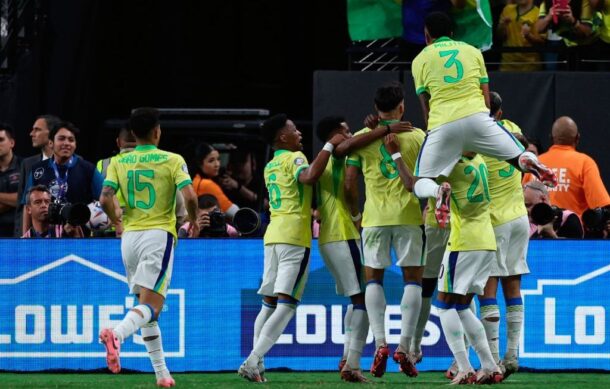 Brasil despierta en la Copa América y golea a Paraguay