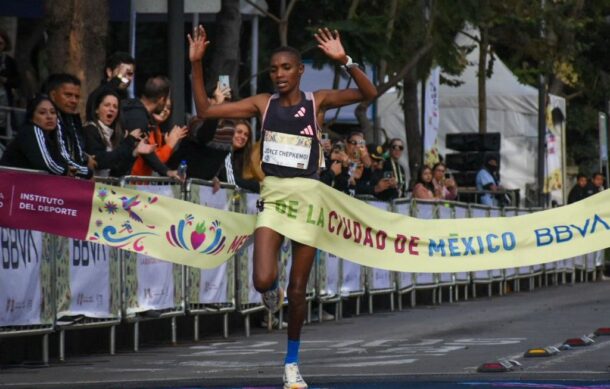 Barren los kenianos en el 21K de la CDMX