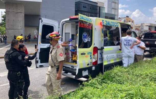 Adulto mayor cae a las vías y paraliza por una hora el Tren Ligero