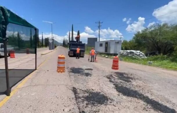 Vecinos del norte de Jalisco se organizan para bachear carreteras