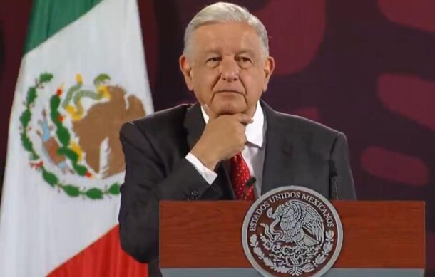 Presume AMLO reducción en compra de gasolinas