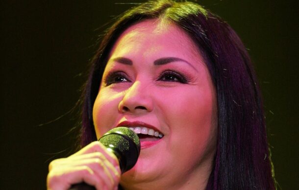 Ana Gabriel brilla GDL con su gira “Un deseo más”