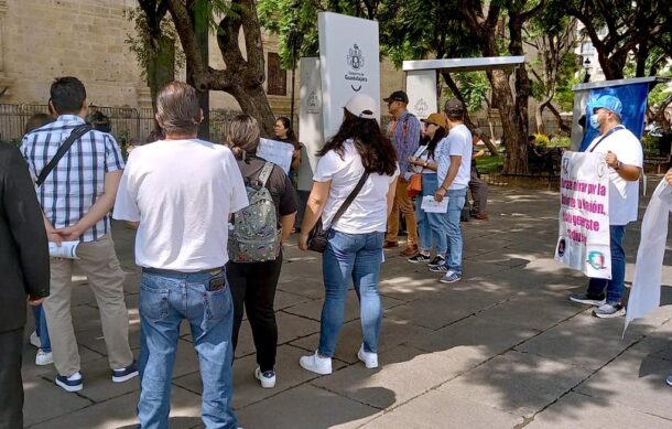 Trabajadores del PJF protestan en Centro de GDL