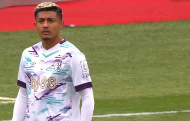 Julián Araujo debuta en la Premier League